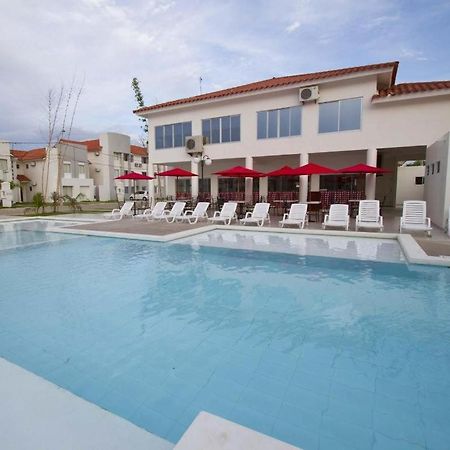 Terranova Suites Santa Cruz de La Sierra Bagian luar foto