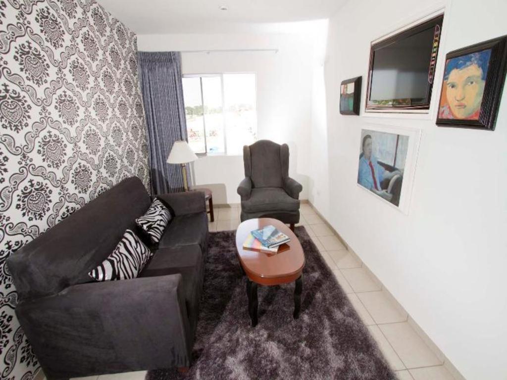 Terranova Suites Santa Cruz de La Sierra Bagian luar foto
