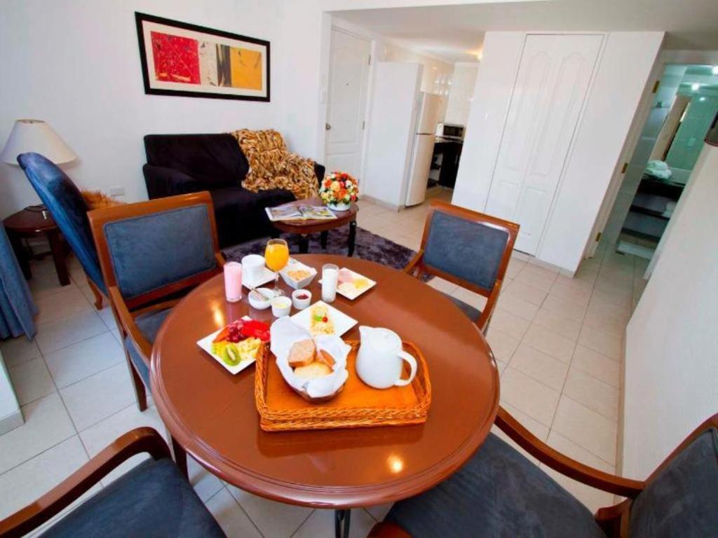 Terranova Suites Santa Cruz de La Sierra Bagian luar foto